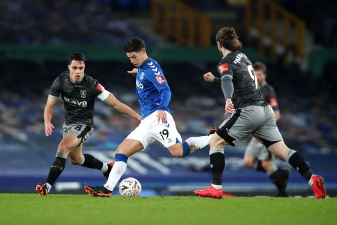 爱游戏体育-大棚乱了四季表达什么意思